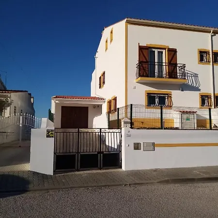 Poolseaview Spacious House Holiday home *